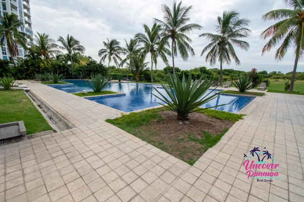 Apartamento de 1 recámara con vista al mar en Playa Blanca – Río Hato, Coclé