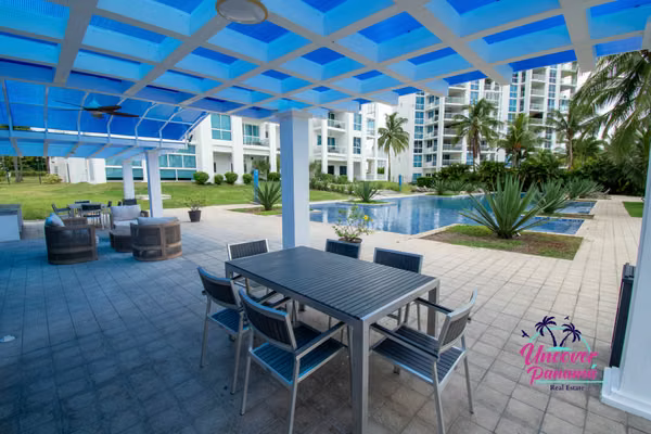 Apartamento de 1 recámara con vista al mar en Playa Blanca – Río Hato, Coclé