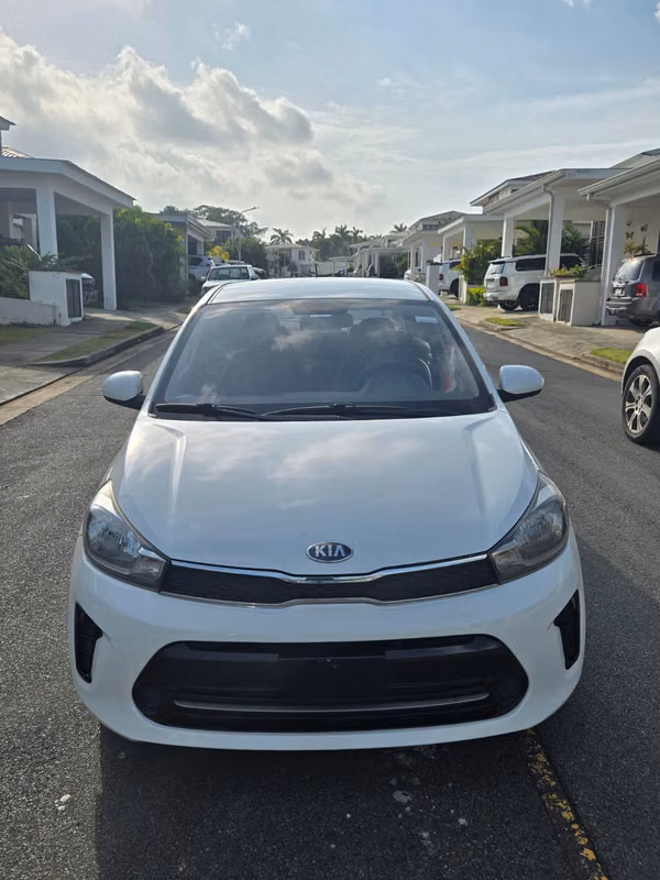 Se Vende Kia Soluto 