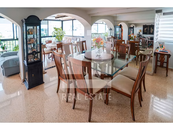 Se Vende apartamento en Bella Vista, PH Tabasara
