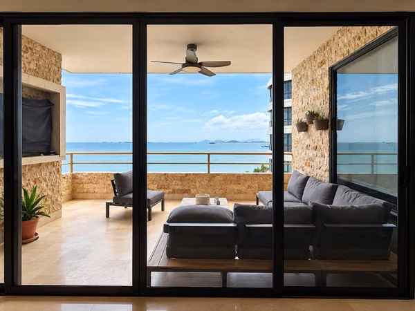 Punta del Sol - Punta Paitilla - Lujoso Apartamento con vista al mar