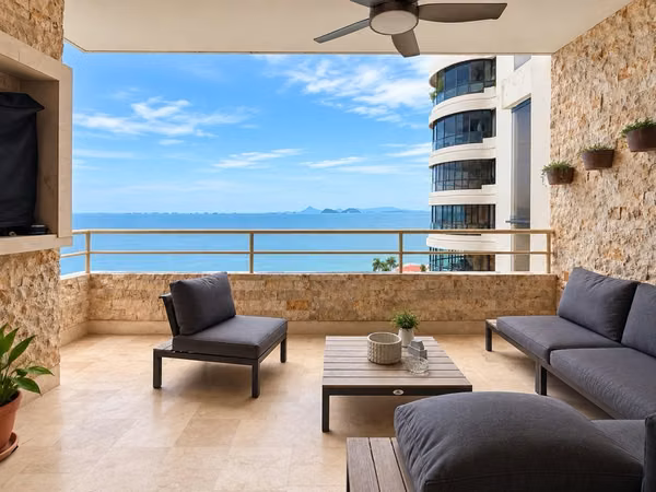 Punta del Sol - Punta Paitilla - Lujoso Apartamento con vista al mar