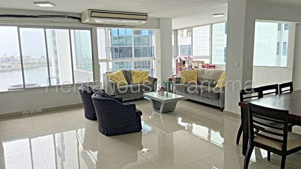 Venta de apartamento en Paitilla   AK 