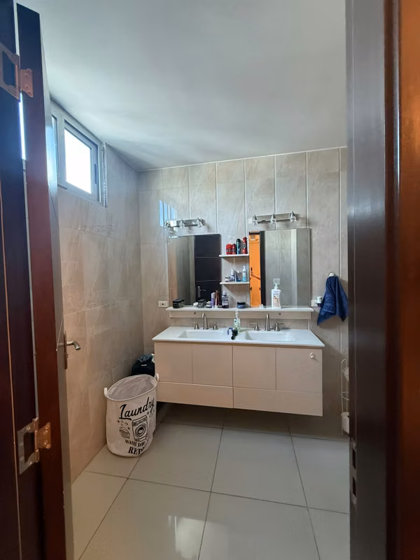 Alquiler de apartamento Amoblado en Costa del Este 3 Recamaras LH