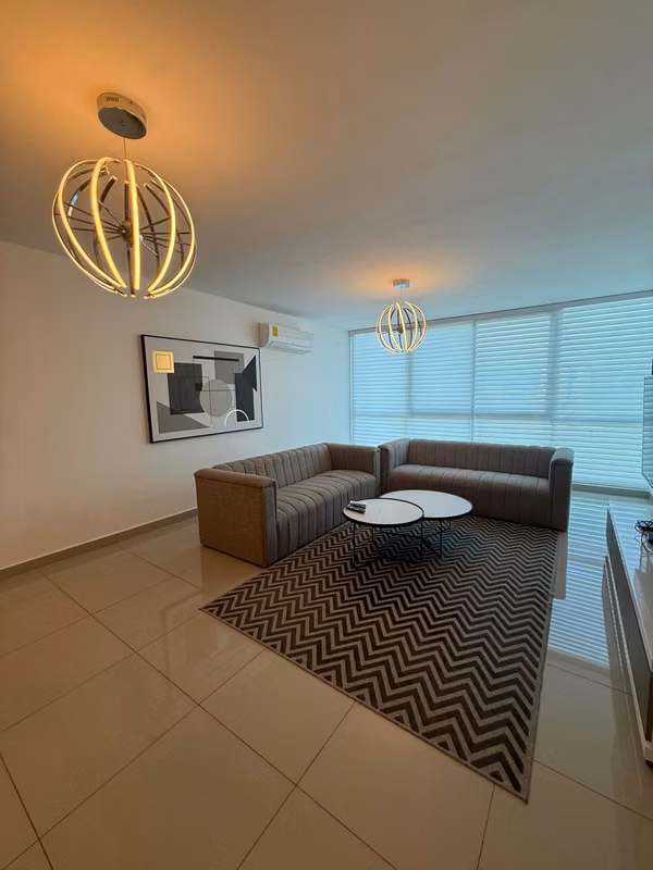 Alquiler de apartamento Amoblado en Costa del Este 3 Recamaras LH