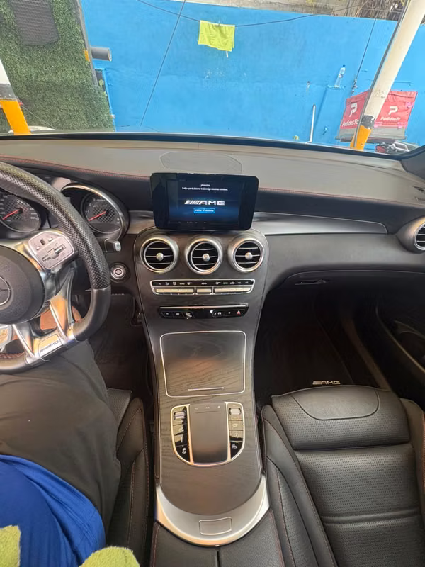 GLC43 AMG COMO NUEVA!!!