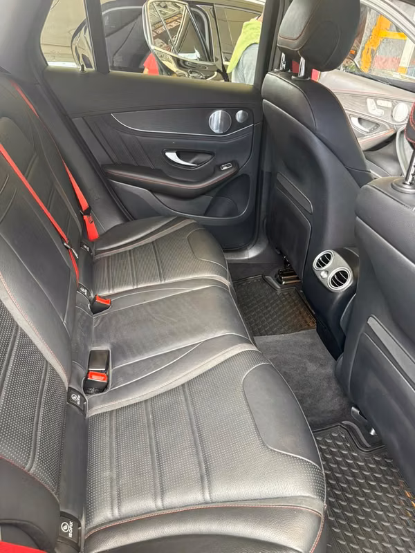 GLC43 AMG COMO NUEVA!!!