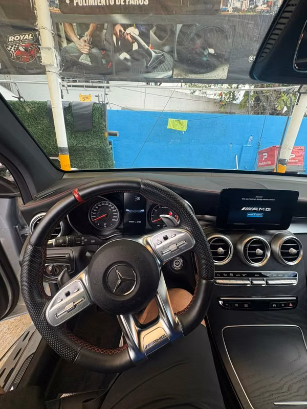 GLC43 AMG COMO NUEVA!!!