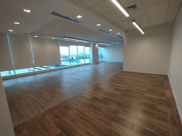 90 M² OFFICE FOR RENT | PLAZA REAL, COSTA DEL ESTE