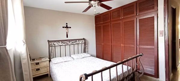 VENTA CASA LA CASTELLANA EN EL CRISOL 27ML2293
