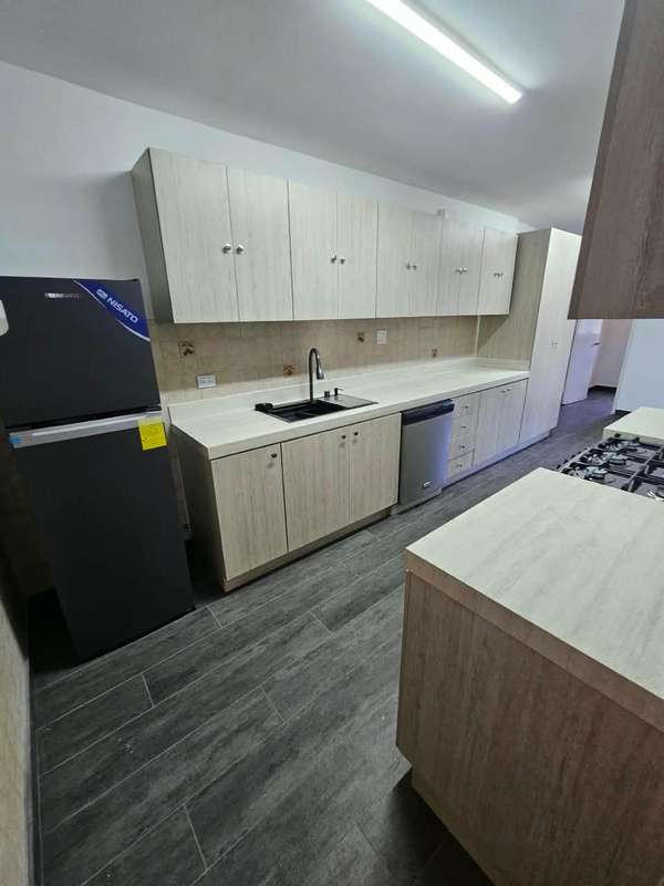 Melissa Foster Luxury Vende PH Hills Towers, Loma, Hato Pintado | MFR2150