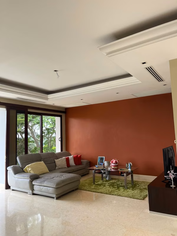 VENTA CASA LAS CUMBRES LOUIS MARTINZ