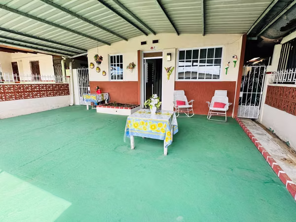 SE VENDE CASA EN VISTA ALEGRE ARRAIJAN