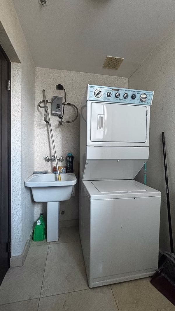 Alquiler de Apartamento en Av. Balboa – PH Villa del Mar
