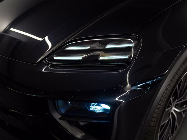 Porsche Macan 4S Electric