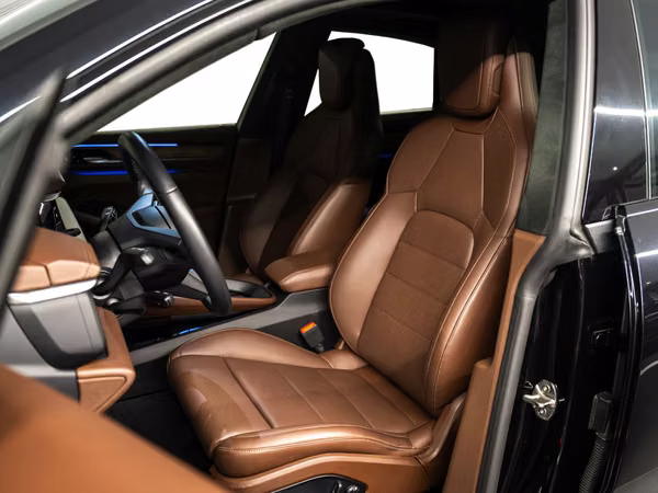 Porsche Macan 4S Electric
