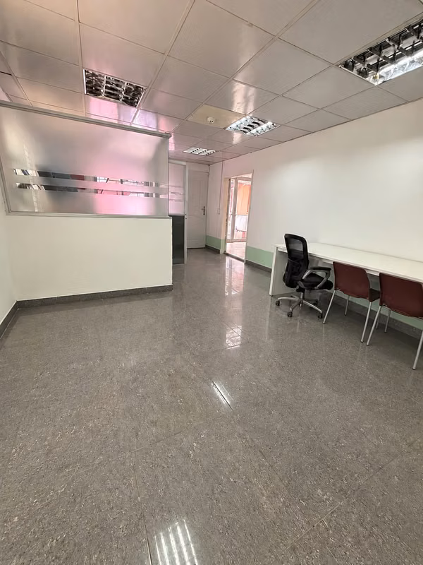 Commercial house sold with galley included (AA)