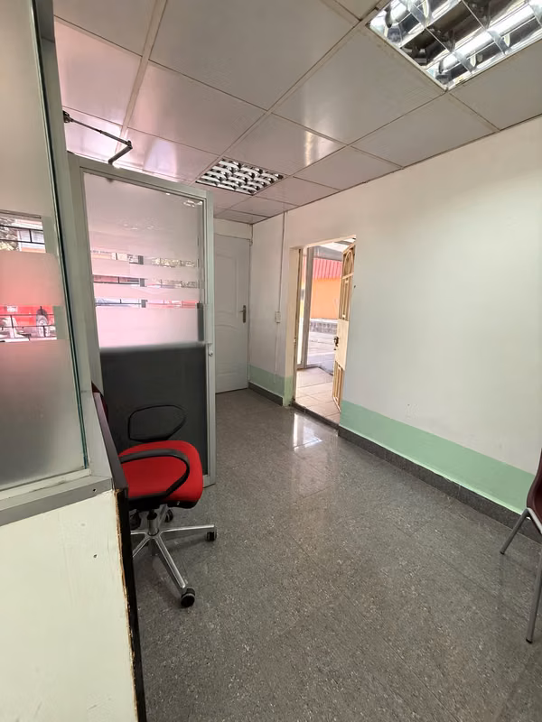 Commercial house sold with galley included (AA)