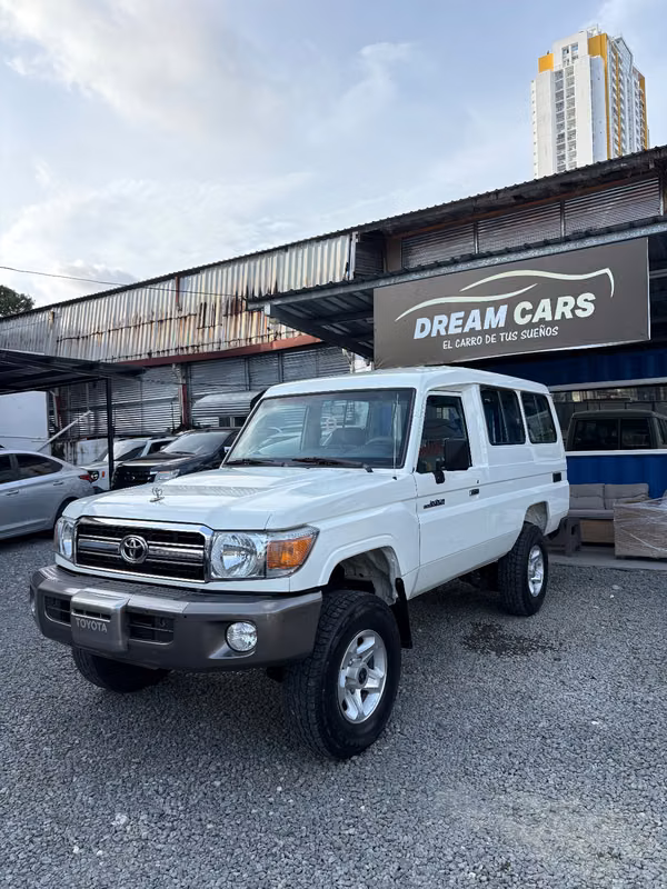 Toyota Land Cruiser 2020 Series 70