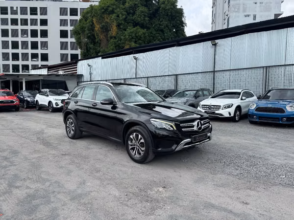 MERCEDES BENZ GLC