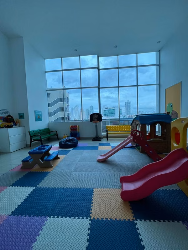 ALQUILER DE APARTAMENTO AMOBLADO EN SAN FRANCISCO (DECORADO)