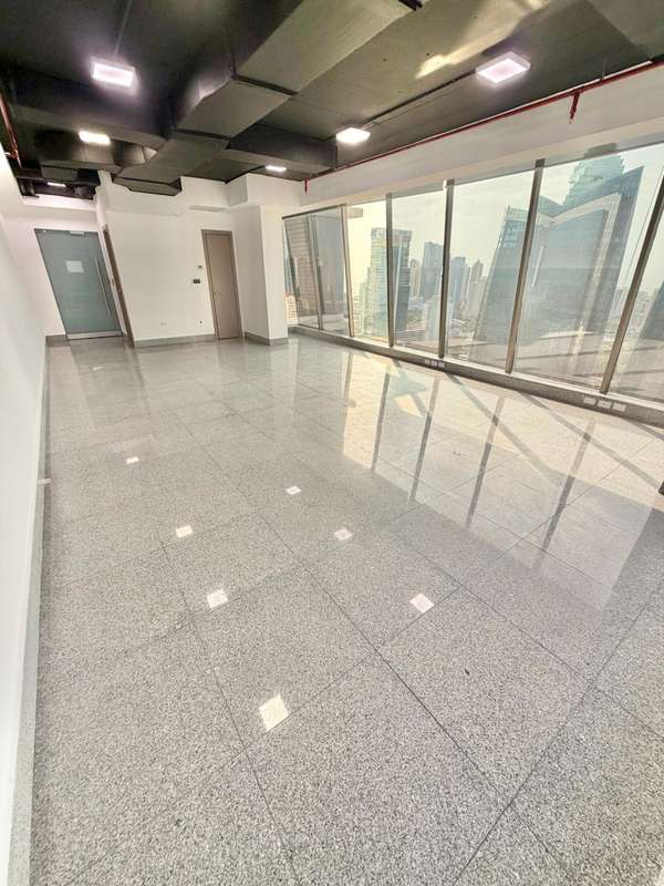 Venta o Alquiler de Oficina en Obarrio 