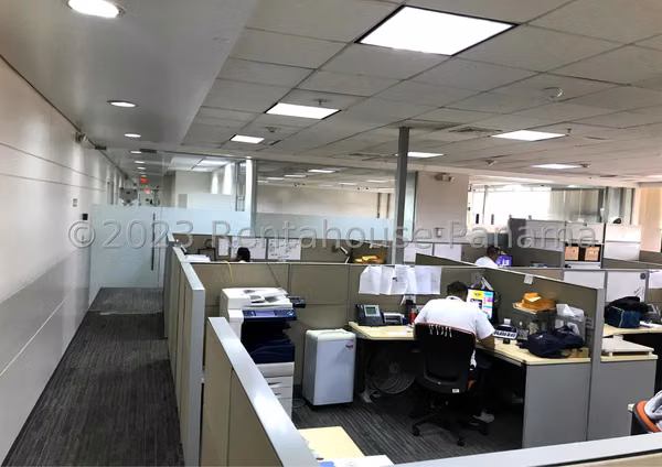 Venta de Oficina en Edison Park Plaza Edison NS