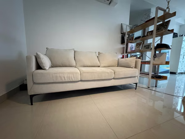 Three-place sofa.