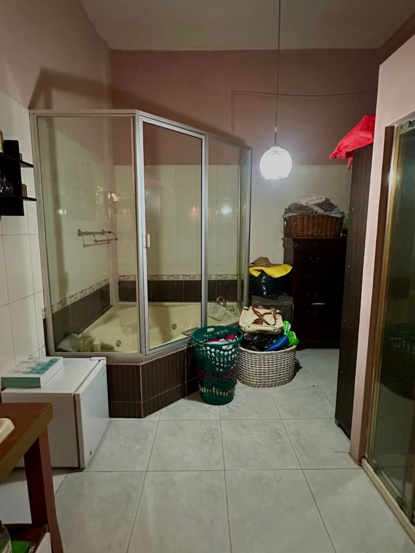 Casa de 4 Recámaras + Den en Limajo, Altos de Panamá - Gran Espacio Familiar