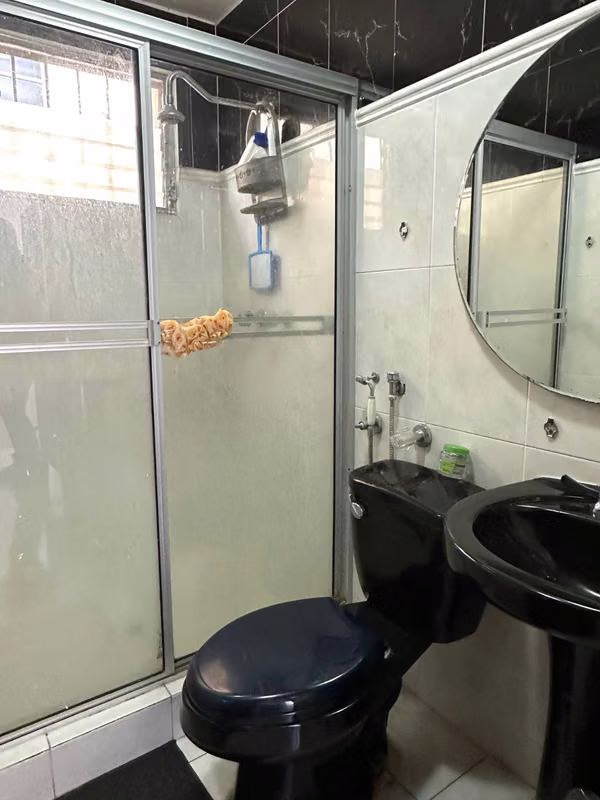 Casa de 4 Recámaras + Den en Limajo, Altos de Panamá - Gran Espacio Familiar