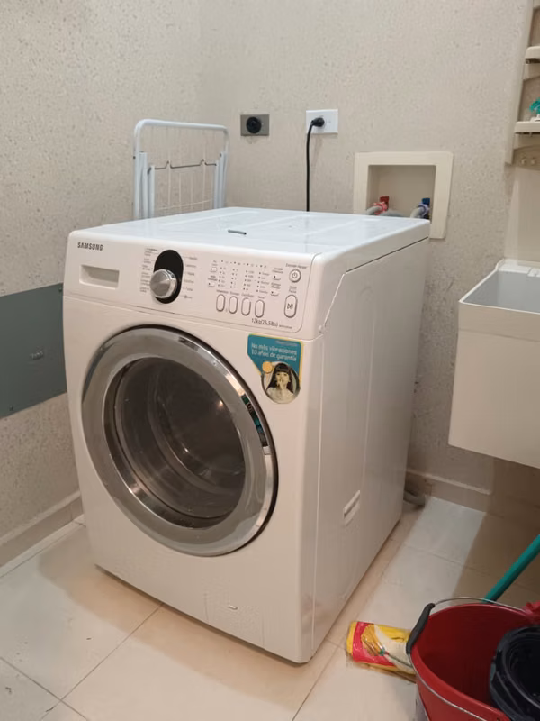 ALQUILER APARTAMENTO AVENIDA BALBOA