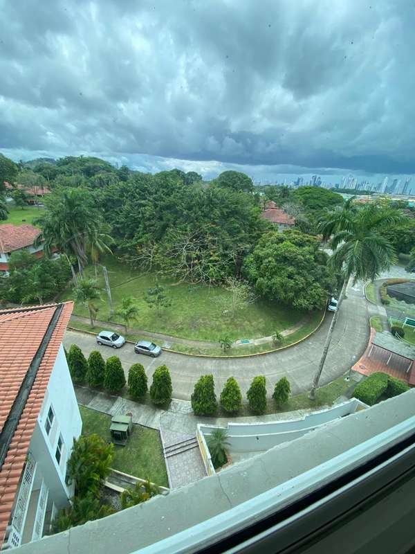 FURNISHED APARTMENT RENTAL IN ALBROOK