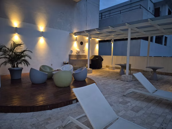RENTAL APARTMENT FURNISHED AVENUE BALBOA PH. SKY 15 OCT JP