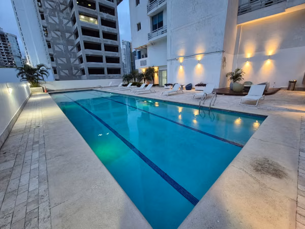 RENTAL APARTMENT FURNISHED AVENUE BALBOA PH. SKY 15 OCT JP