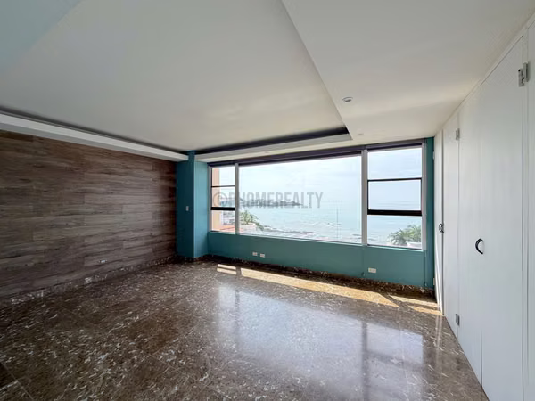 Spacious 3-Bedroom Apartment for Sale in Punta Paitilla – 414 m² with Ocean Views and Remodeling Potential