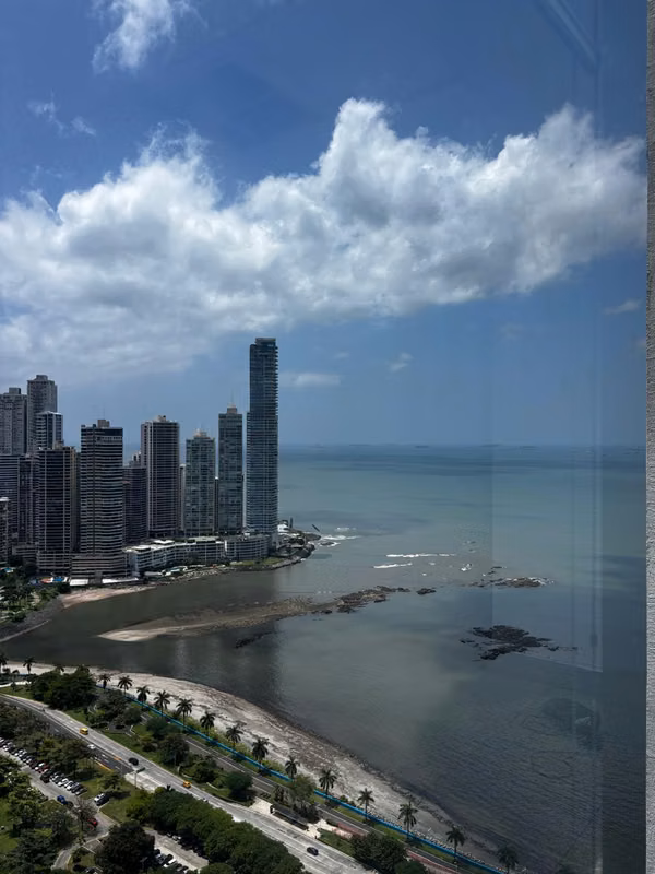 Alquiler de Oficina en Torre Bicsa