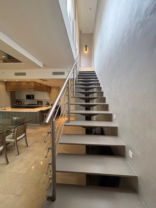 Exclusive Penthouse / Duplex Apartment with Jacuzzi and Private Terrace in PH Puntarena, Buenavetura