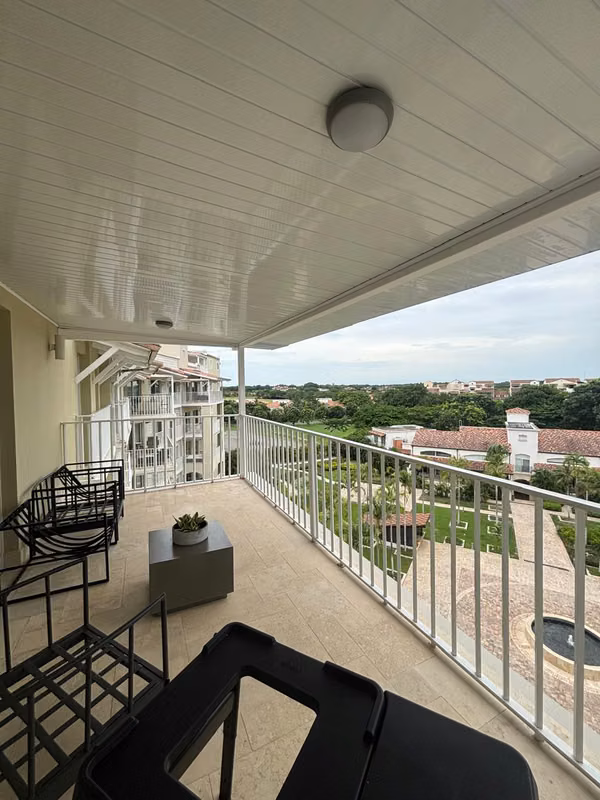 Exclusive Penthouse / Duplex Apartment with Jacuzzi and Private Terrace in PH Puntarena, Buenavetura