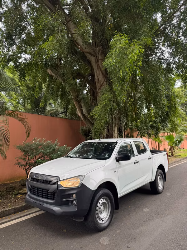 ISUZU DMAX 2024 $22.900