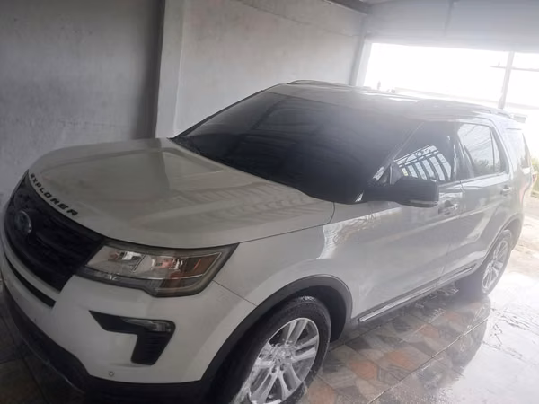 Ford Explorer 2019 EXCELLENT STATE