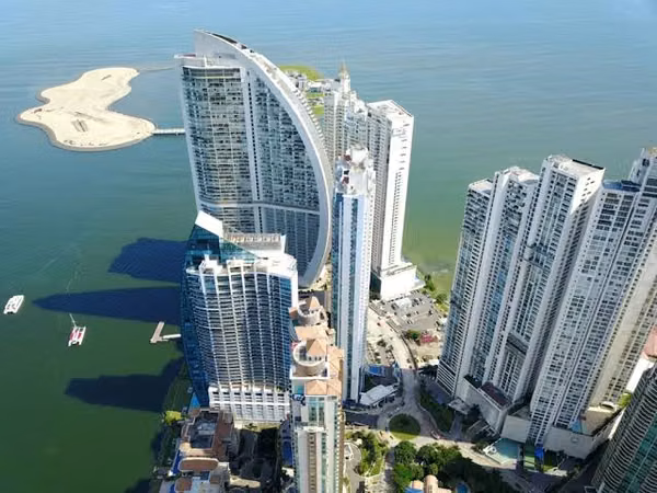 Furnished rental in Punta pacifica Sea and city view Loft Style
