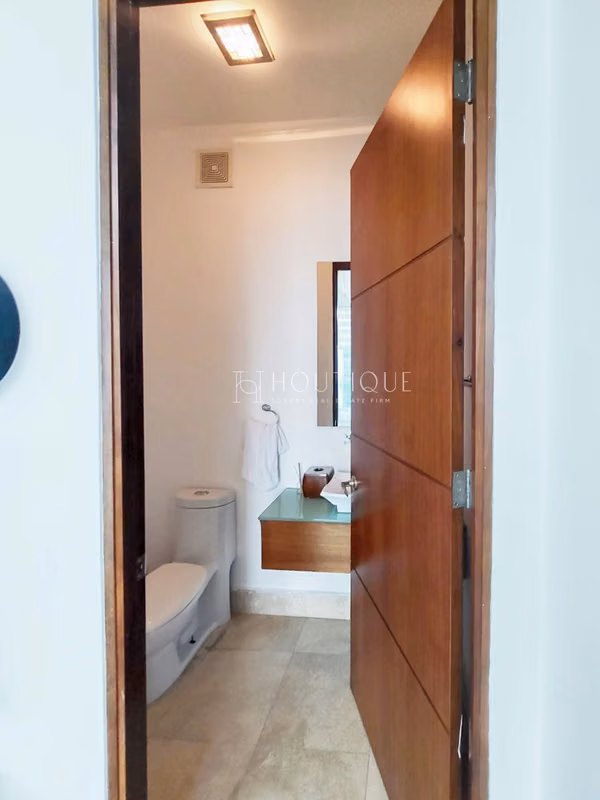 Furnished rental in Punta pacifica Sea and city view Loft Style
