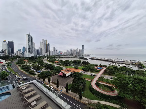 VENTA APARTAMENTO PH YACHT CLUB, AV BALBOA