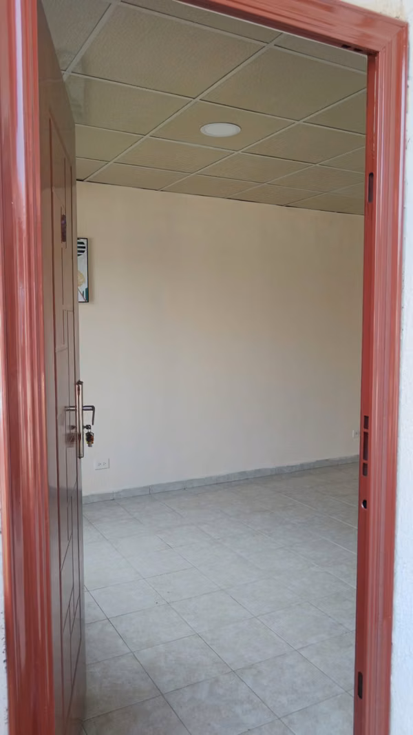 SALE OF HOUSE IN URBANIZATION HACIENDA SANTA FE- TOCUMEN