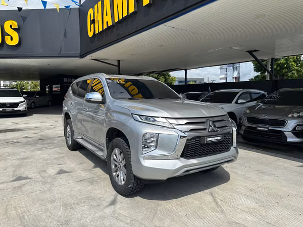 Mitsubishi Montero Sport 2023