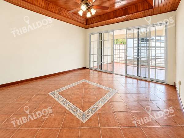 House for Sale or Rent in Campo Lindbergh | 2 Bedrooms, 2 Bathrooms, and Strategic Location