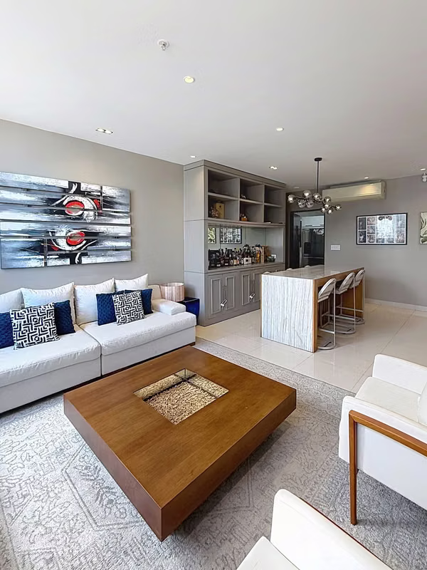 Apartment for sale in Brisa Marina, East Coast
