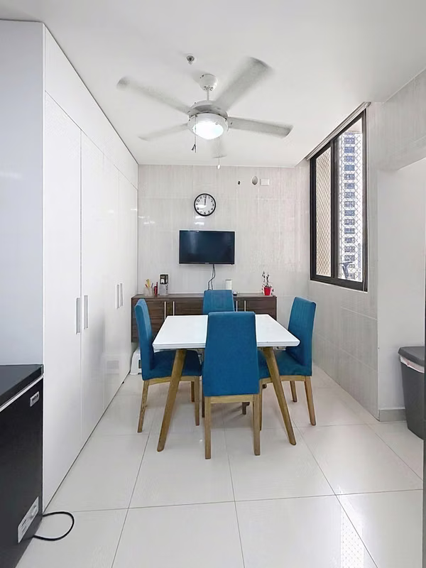 Apartment for sale in Brisa Marina, East Coast