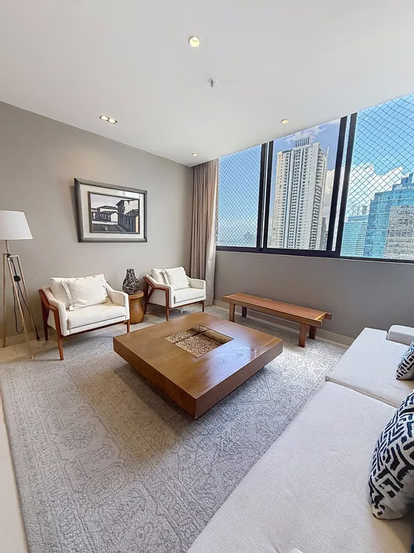 Apartment for sale in Brisa Marina, East Coast