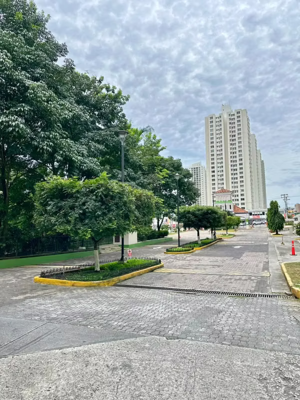 Apartamento Totalmente Amoblado / 2 Rec / 2 Baños / PH Green Park